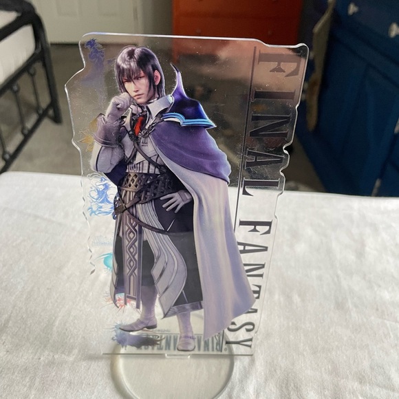 Final Fantasy standee - Picture 2 of 7